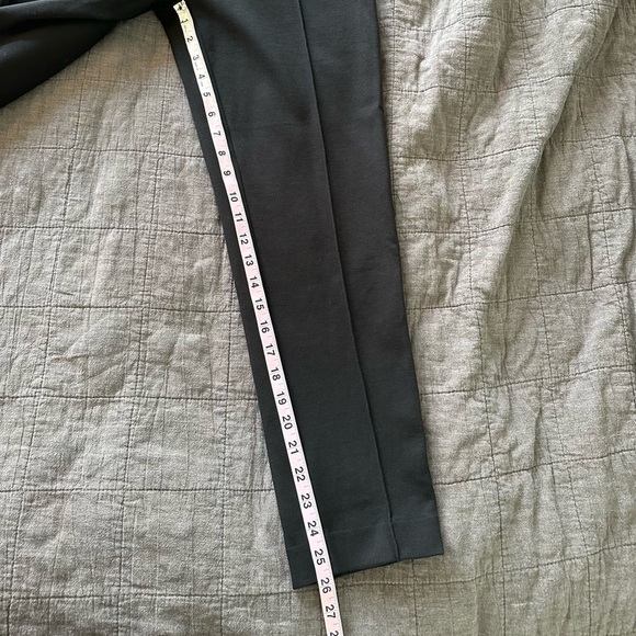 Everlane | The Dream Pant® - Picture 7 of 8